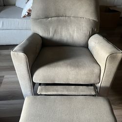 **LIGHT BROWN RECLINER FOR SALE**