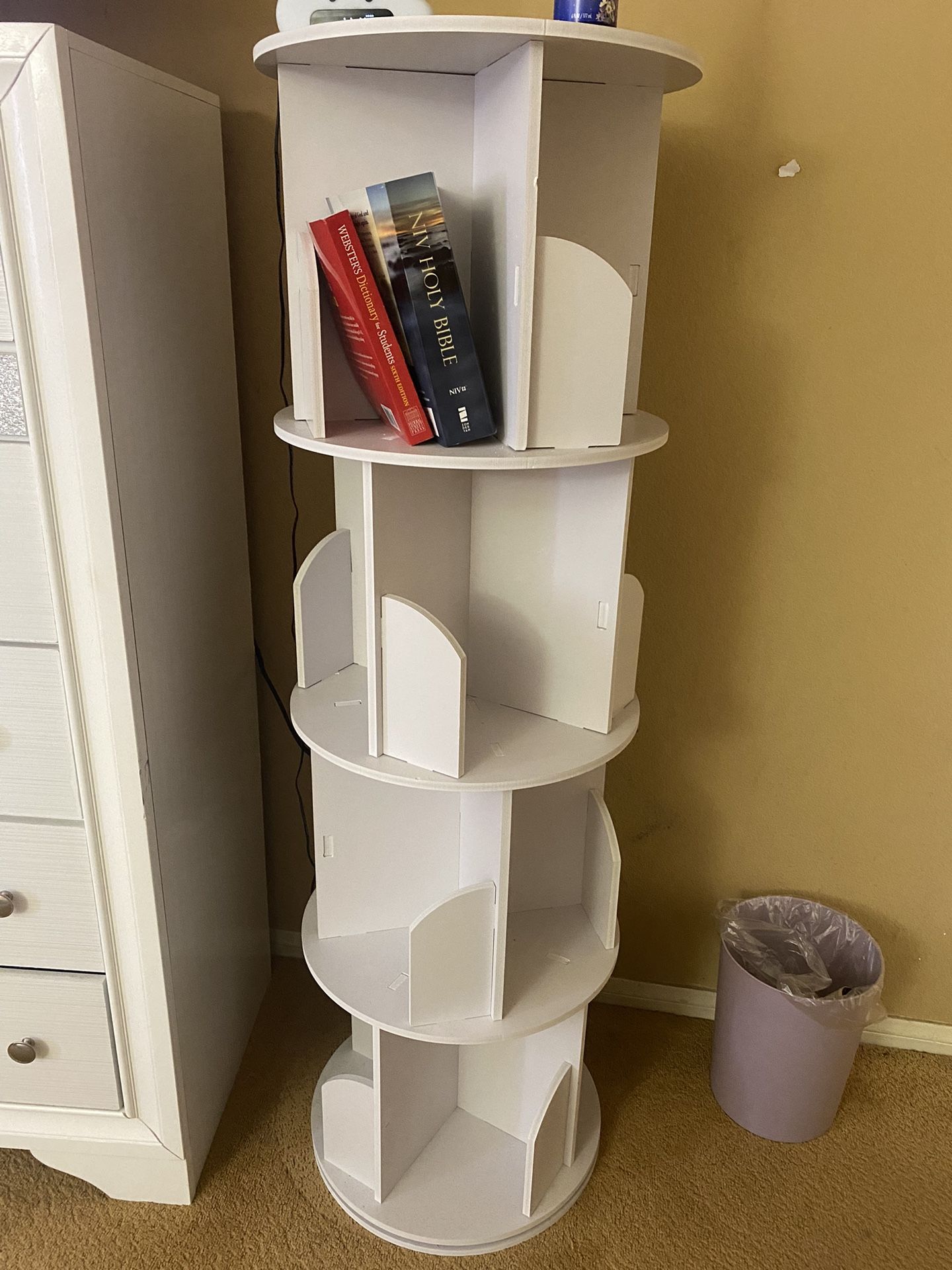 5 Tier Rotating Bookshelve 