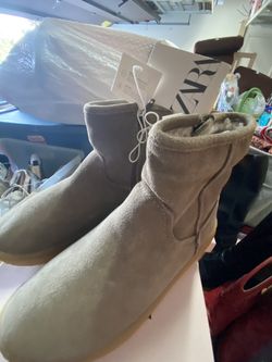 Zara Beige Suede Cozy Boots Big Girls - Size 3.5