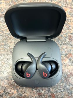Beats fit pro workout earbuds