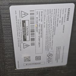 82 Inch Samsung Qled TV 