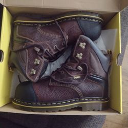 Boots Dr Martens