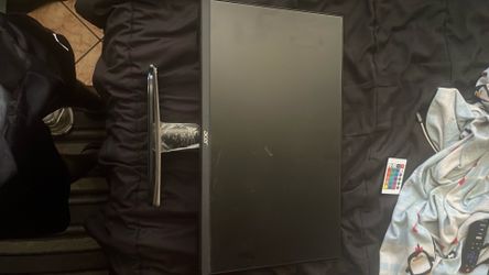 60 HZ ACER MONITOR