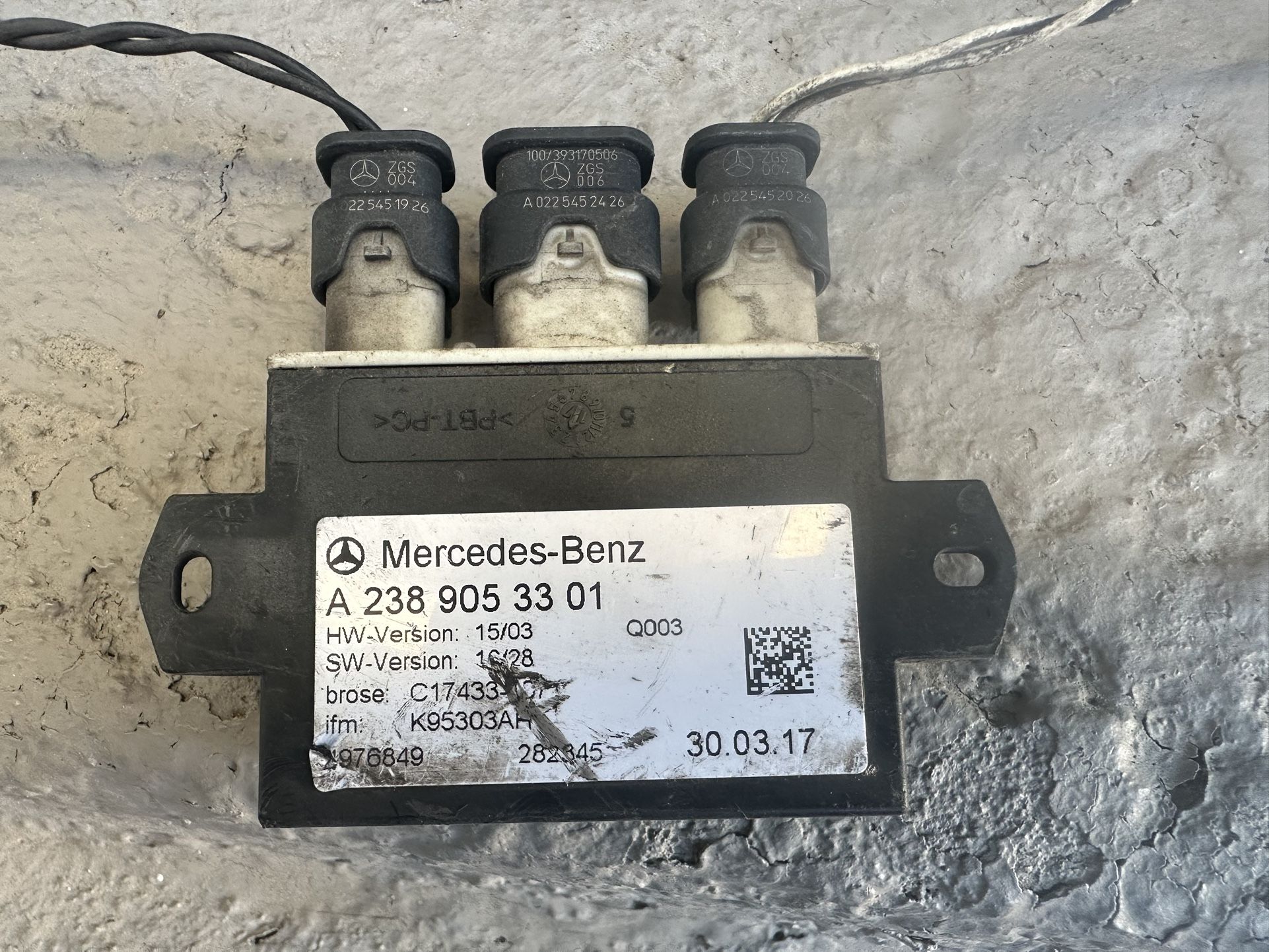 Rear Bumper Control Module Mercedes Benz 