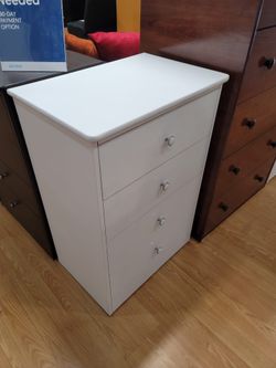 4 Drawer Dresser