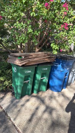 MOVING BOXES FREE
