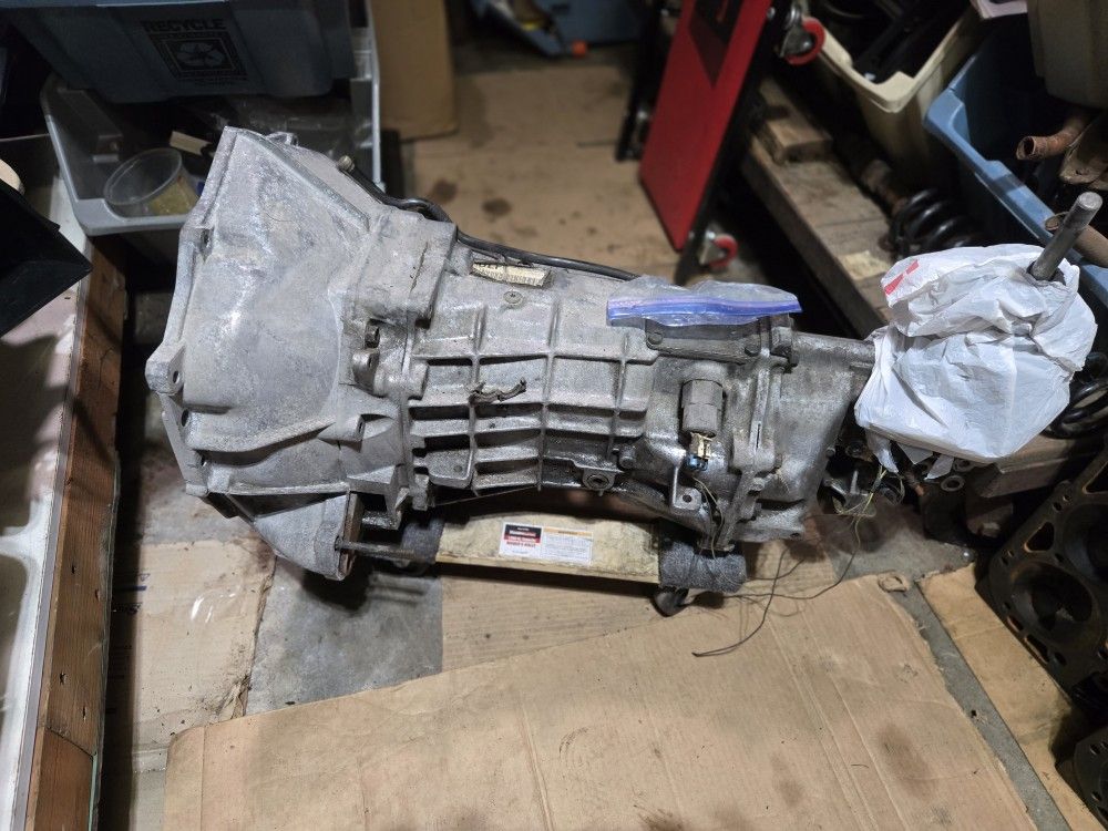 Gm T56 ,6 SPEED MANUAL TRANSMISSION