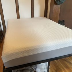 Full Size Memory Foam Mattress (read description)