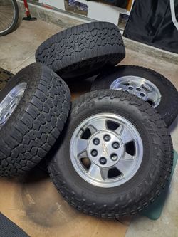 Chevy rims and tires