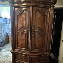 Armoire With 2 Deep Drawers Or Tv Can Be Used. Pick Up Rosedale 