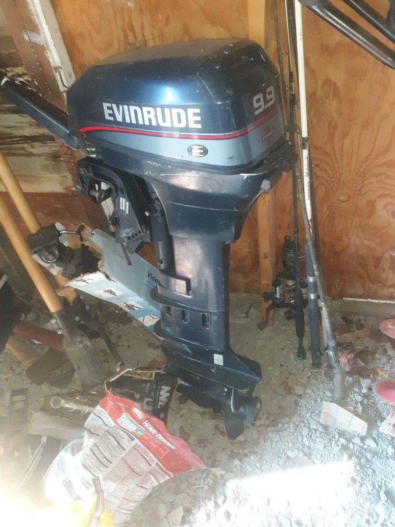 9.9 Long Shaft Evinrude