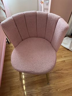 Pink Retro Style Chairs (4) Total 
