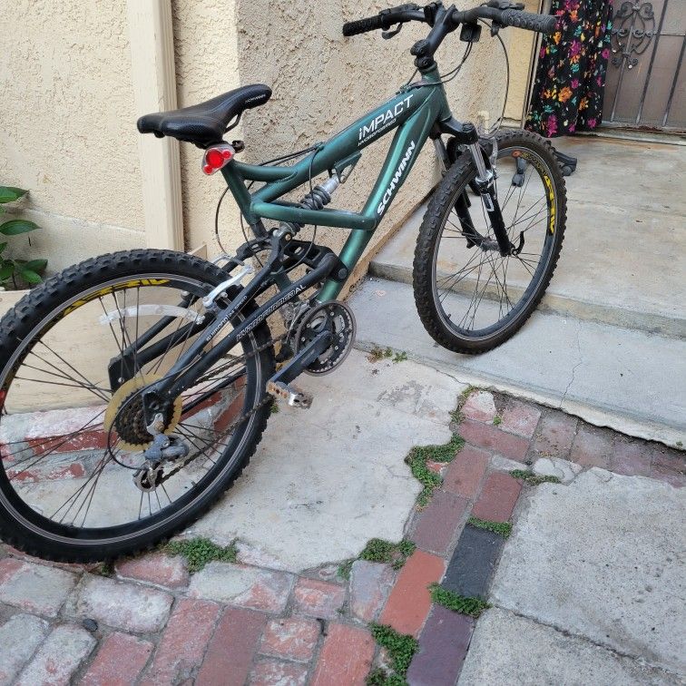 Mt Dual Suspension Schwinn