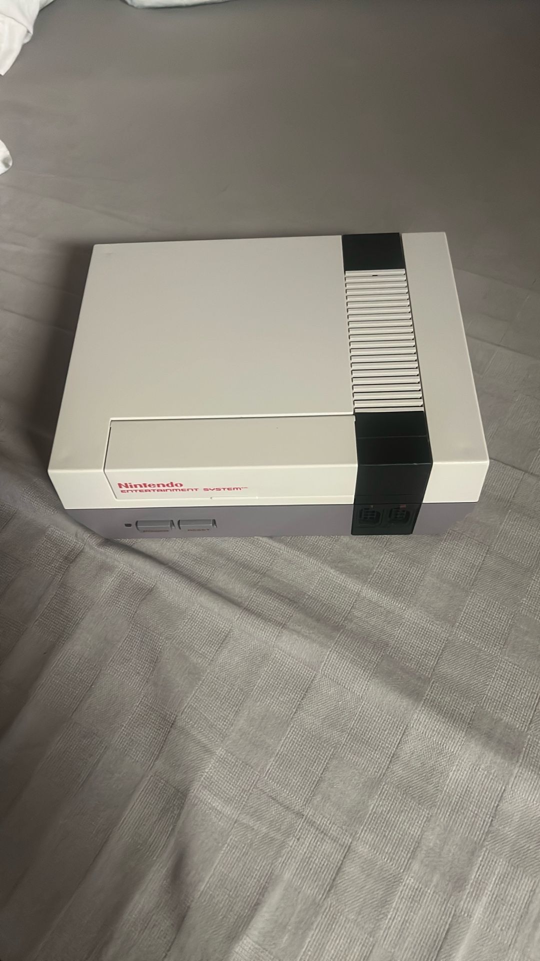Nintendo NES w/controller and games