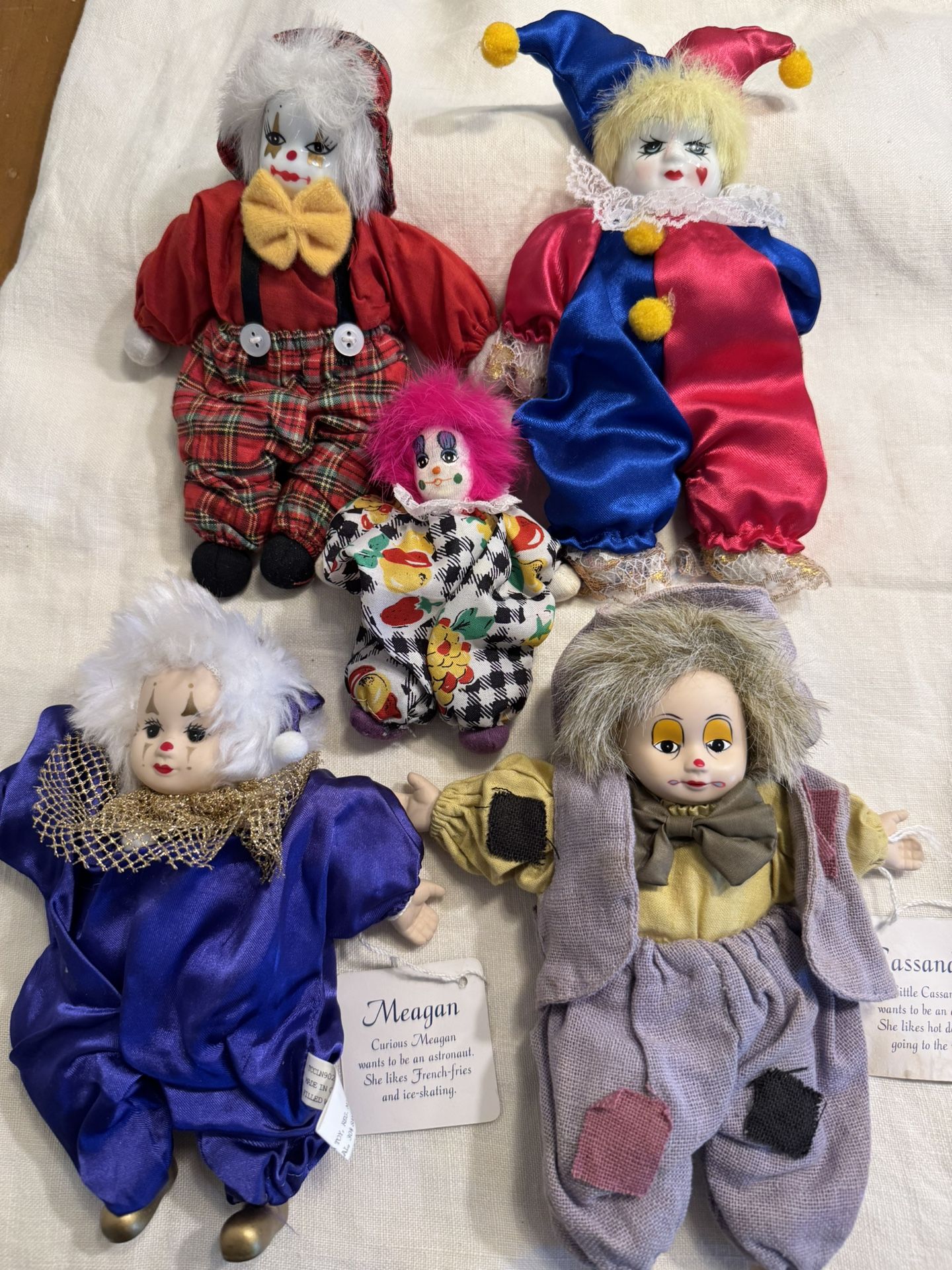 Lot Of 5 Vintage Hand Painted Porcelain Sand Clowns