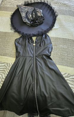 Witch costume