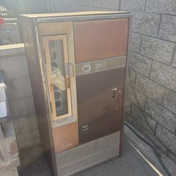 Vintage coke machine