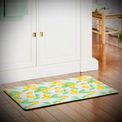 KITCHEN & LAUNDRY COMFORT  MAT 
SIZE: 20" X 39". 100% PVC.