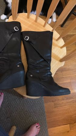 Uggs Boots Women’s Size 7