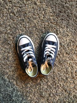 Kids converse