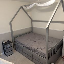Trundle Bed- Full Size And Twin. 