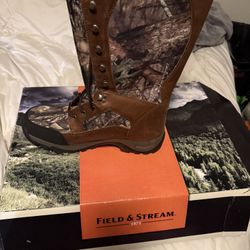 Men’s Size 13 Boots NEW!