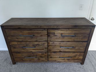 Large 6-Drawer Dresser