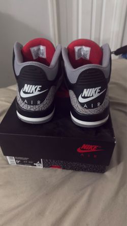 Jordan’s size 9 men