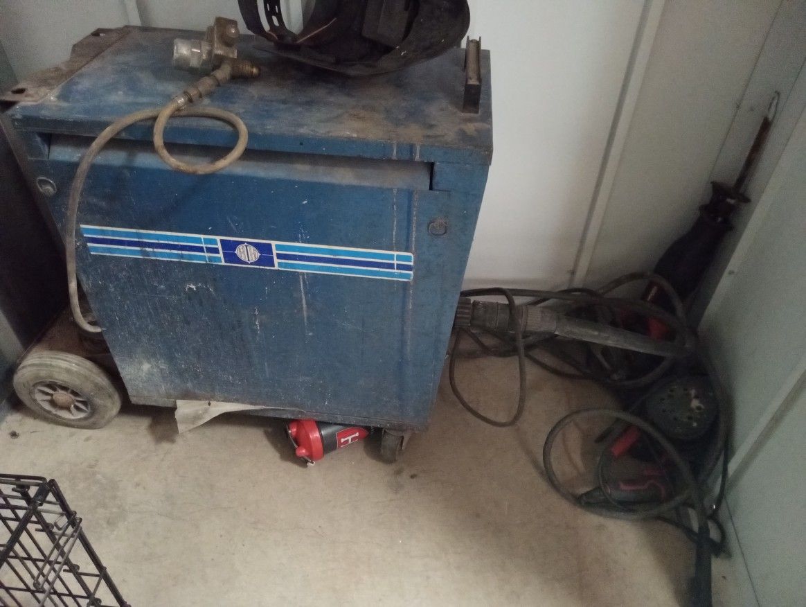 Welder On Wheels
