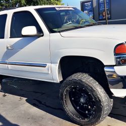 2002 GMC Yukon