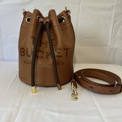 Marc Jacobs Bucket Bag