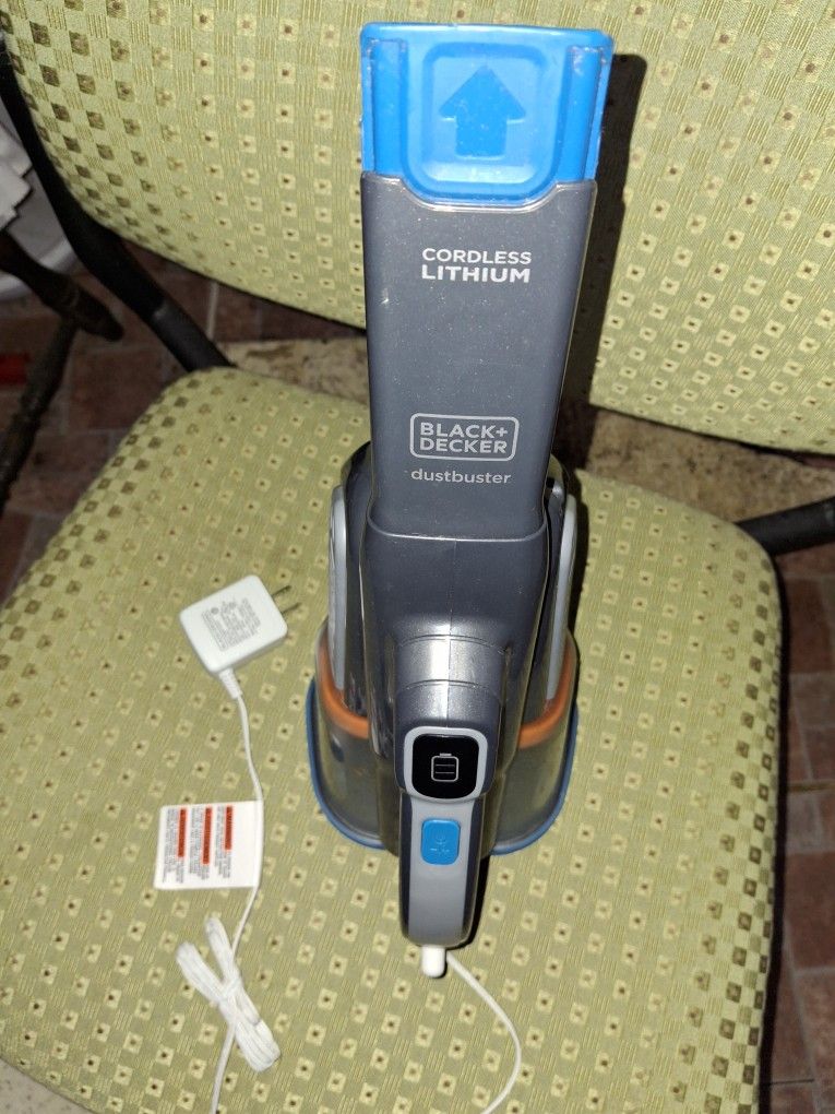Black&decker 12V MAX* dustbuster® AdvancedClean+™ Cordless Hand Vacuum