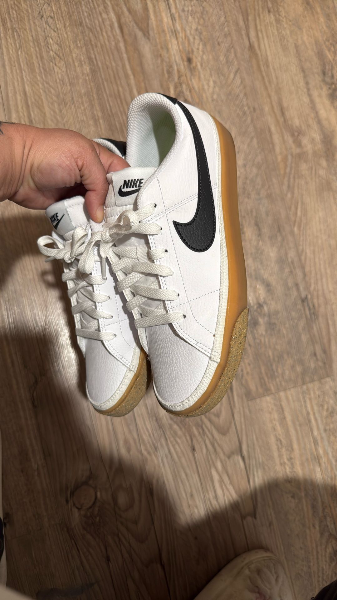 Nike sneakers brand new never used