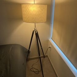 Tripod Lamp