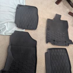 2023 Subaru Outback OEM All Weather Mats 