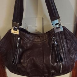 B. MAKOWSKY LEATHER PURSE