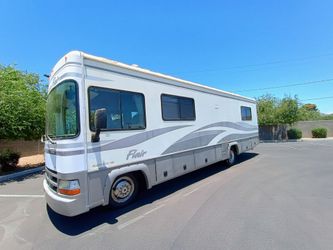 2000 Fleetwood flair 30H