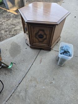 SUMMER GARAGE CLEAN OUT