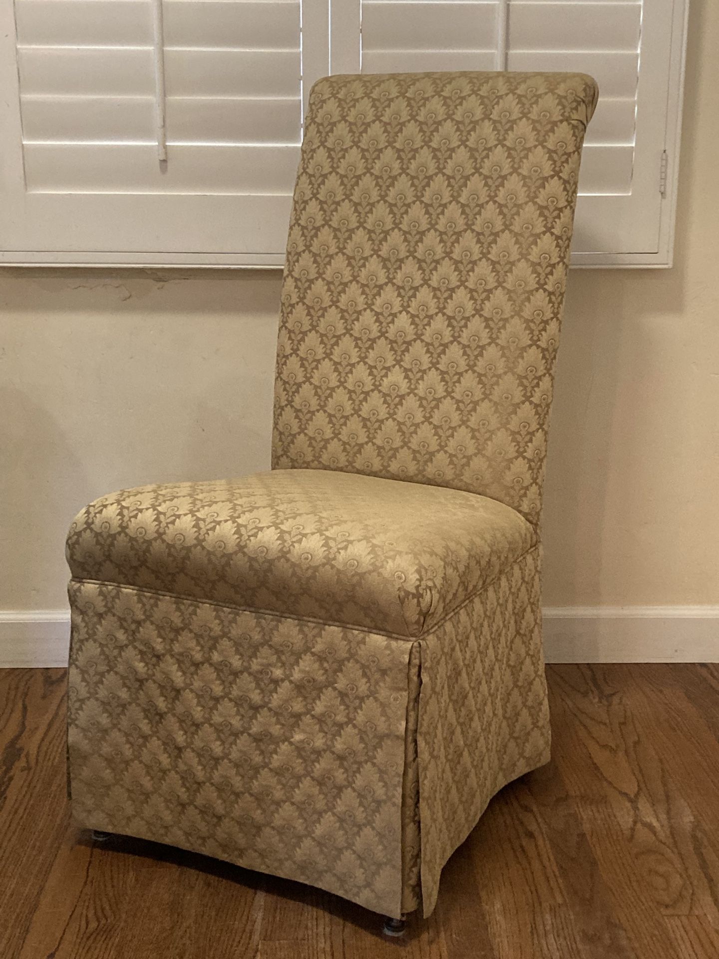8x GREAT CONDITION Custom Made Chair Set 🪑