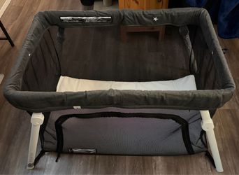 Guava Lotus Travel Crib – Great for Travel! 👶✈️