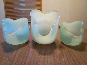 The Global Views Opalescent Sea Green Art Glass Hand Blown Candle Flower Vase