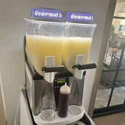 Bunn Ultra Frozen Machine. Like New.   