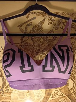 Victoria's Secret PINK Lightly Lined Wireless Bra - 34D - Lavender w/ Black Logo