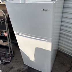 Summit Mini Fridge 