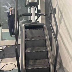 Matrix C3X Commercial CLIMBMILL with LED console