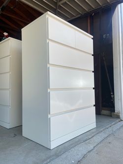 6 Drawer Dresser