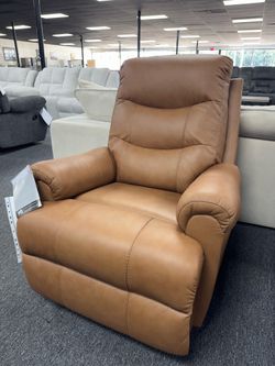 Recliner Chair. 🚚WE DELIVER🚚