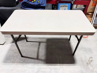 #399 Lifetime Camping Folding Table 24x48