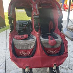 Stroller 
