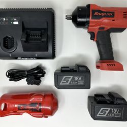 Snap-on CT9050 18V 1/2" Dr Cordless Impact Wrench Bundle
